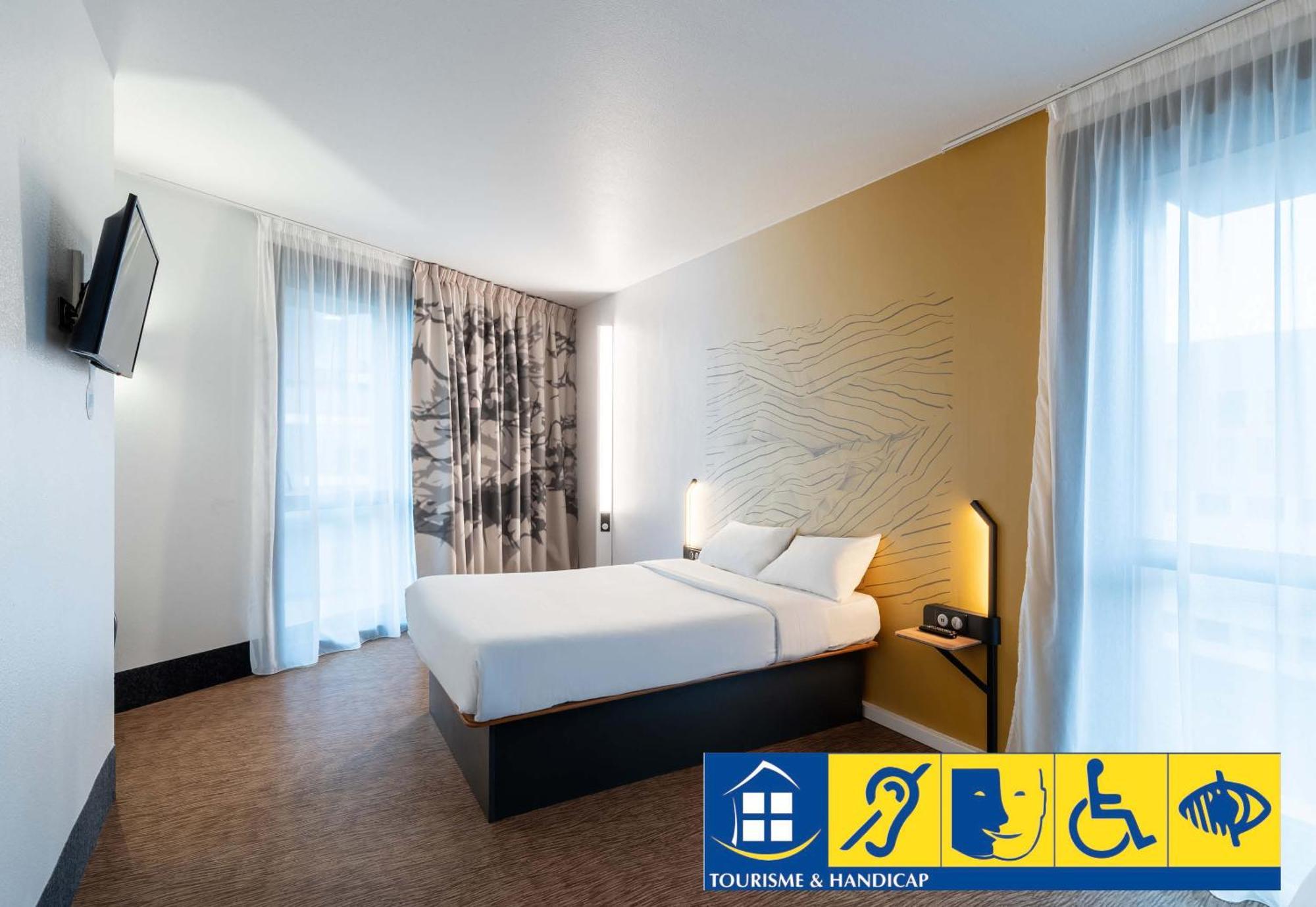 B&B Hotel Lille Grand Stade Villeneuve-d'Ascq Dış mekan fotoğraf