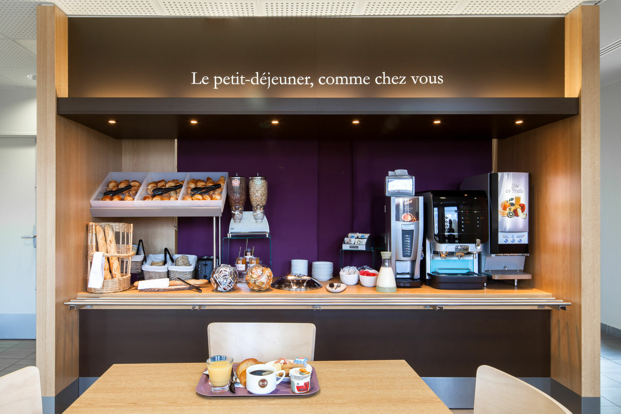 B&B Hotel Lille Grand Stade Villeneuve-d'Ascq Dış mekan fotoğraf