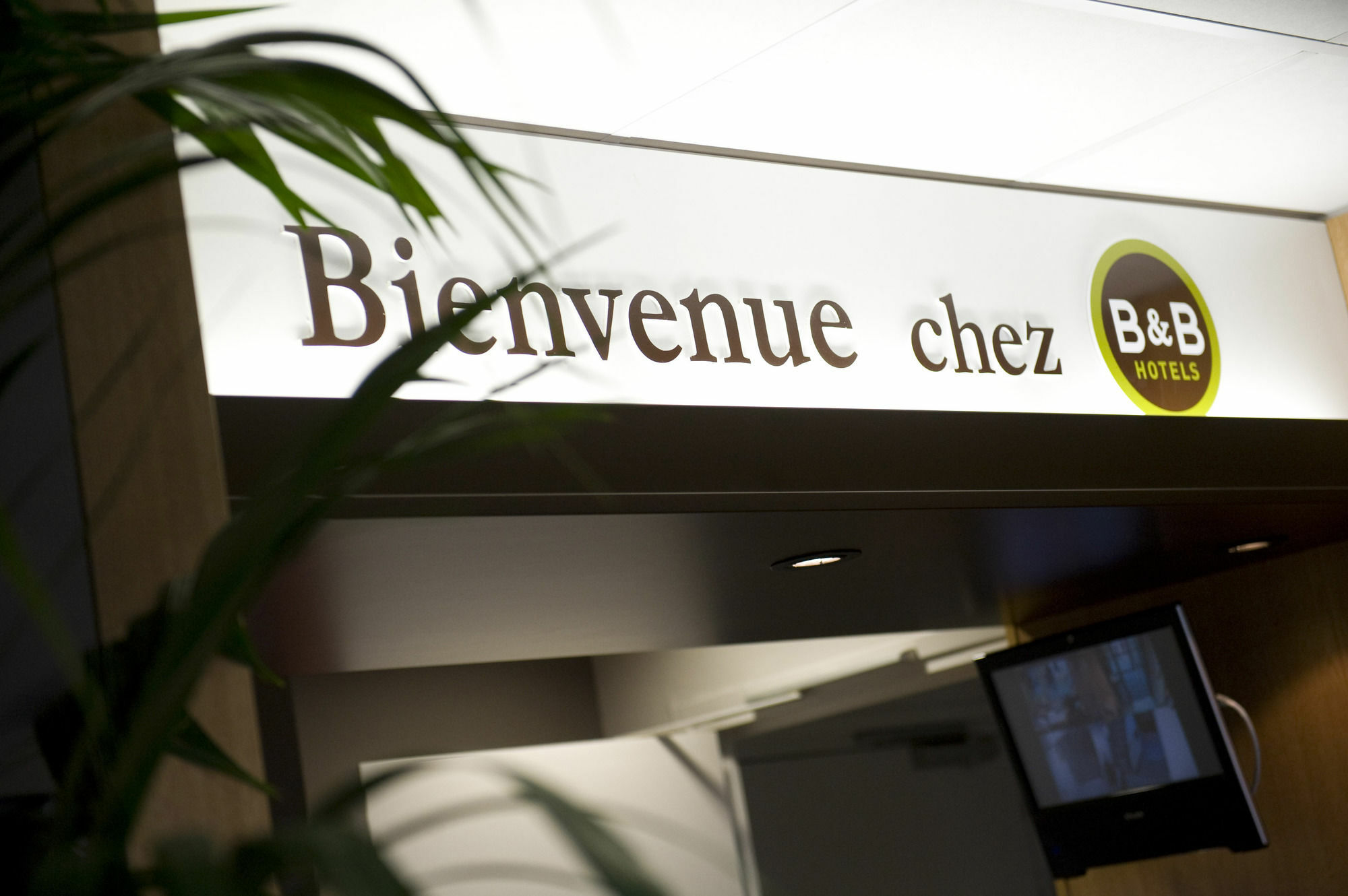 B&B Hotel Lille Grand Stade Villeneuve-d'Ascq Dış mekan fotoğraf